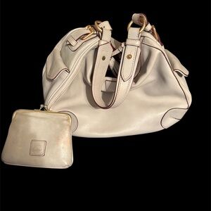 Dooney and Burke Leather Elegant Cream Handbag with Matching Pouch gorgeous!